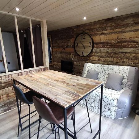 La Darbella - Style Chalet De Montagne โดล ภายนอก รูปภาพ