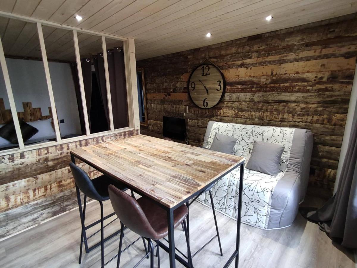La Darbella - Style Chalet De Montagne โดล ภายนอก รูปภาพ